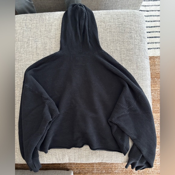 2 aerie Ribbed Hoodies in Cream and Black - Picture 9 of 10